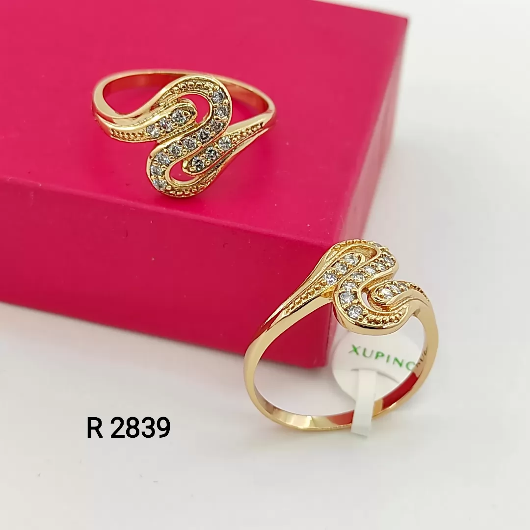 R 2839